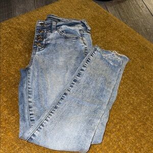 Wild Fable Denim Ankle Jeans with Button Accents